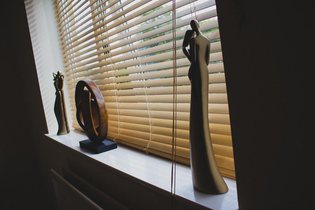 The Lindley Suite - Simple2Let Serviced Apartments Huddersfield Exteriör bild